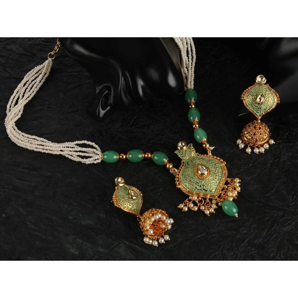 Suvarnika Women's Rose Gold Plated Alloy Necklace &amp; Earings Set (Green)