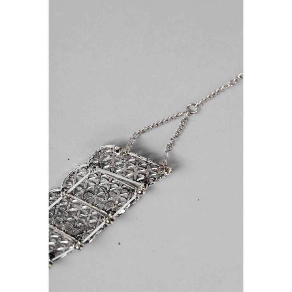 Suvarnika Women's Rose Gold Plated Alloy Choker (Silver)