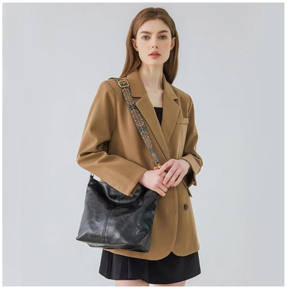 Suvarnika Women's PU Leather Zipper Handbag (Black)